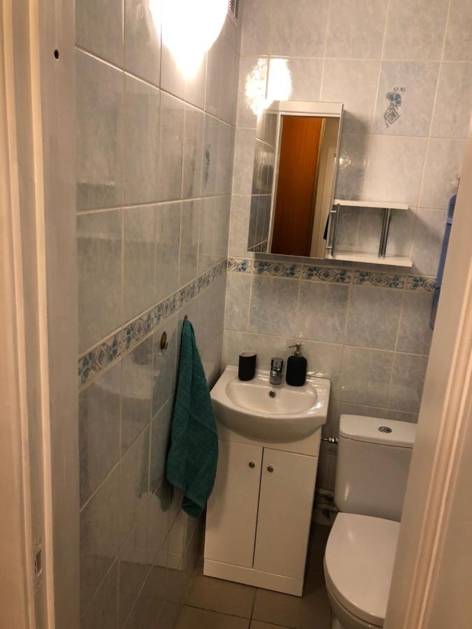 Your Home - Central Studio Apartment, Balcony, Parking & Self Check-In Вильнюс Экстерьер фото