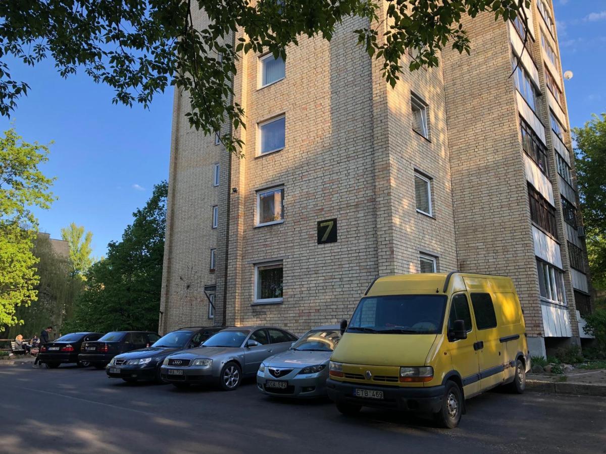 Your Home - Central Studio Apartment, Balcony, Parking & Self Check-In Вильнюс Экстерьер фото